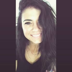 Meet your Posher, Alexis